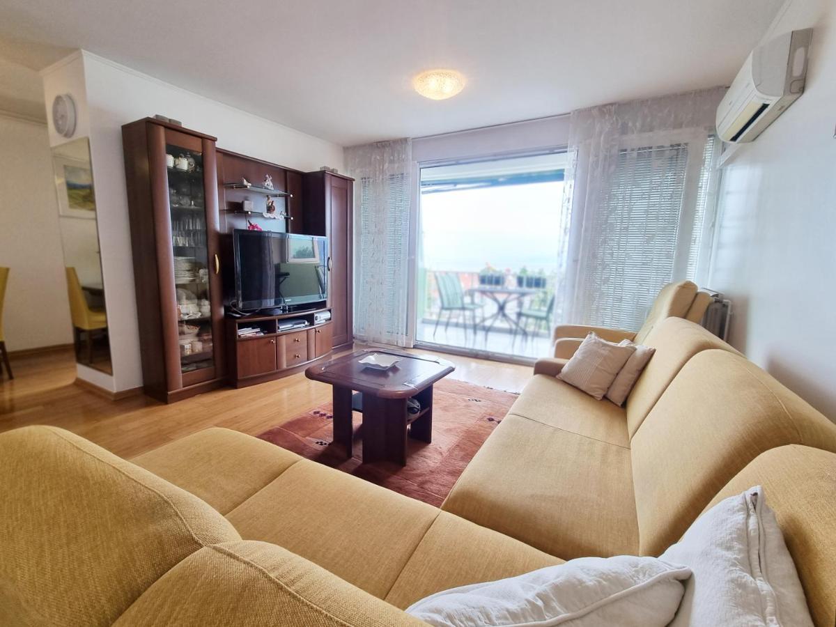 Apartment Rijeka With Sea View Exterior foto